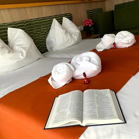 Varfal Panzio Es Wellness 3* פץ'