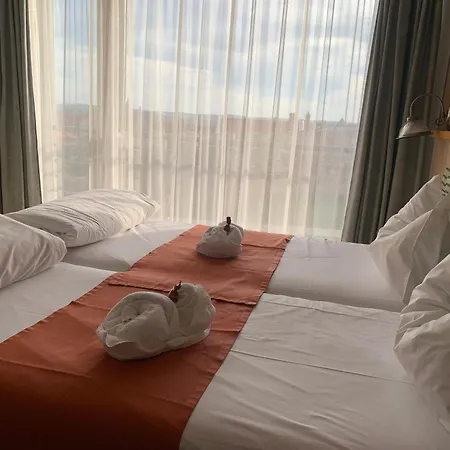Varfal Panzio Es Wellness Hotel Pětikostelí