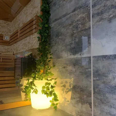 Varfal Panzio Es Wellness Hotel
