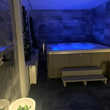 Hotel Varfal Panzio Es Wellness